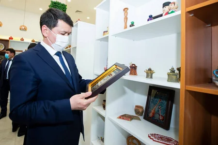 Özbəkistanda dövlət xidmətləri “ASAN xidmət” modeli əsasında təkmilləşdirilir