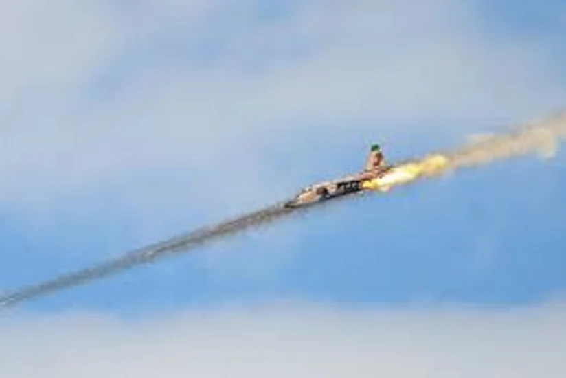 Fransa qırıcıları İŞİD mövqelərini bombalayıb