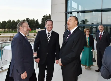 ​İlham Əliyevin adından III Qlobal Bakı Forumunun iştirakçılarına ziyafət verilib - FOTO