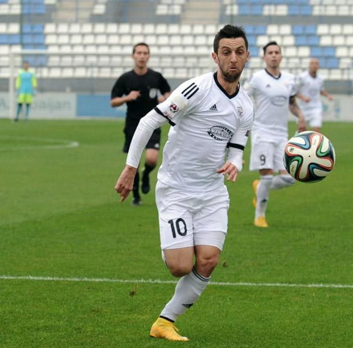 Qarabağ klubu ​Muarem Muaremlə bağladığı müqavilənin müddətini açıqlayıb