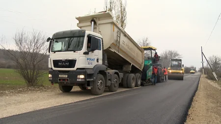 Qubanın Xınalıq kəndi istiqamətində yeni yol çəkilir