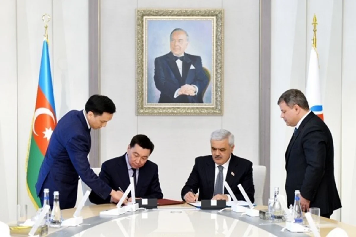 SOCAR və “KazMunayQaz” arasında anlaşma memorandumu imzalanıb
