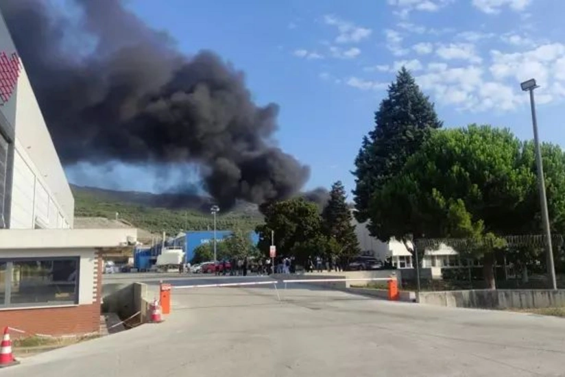 Yacht factory ablaze in Türkiye's Bursa province