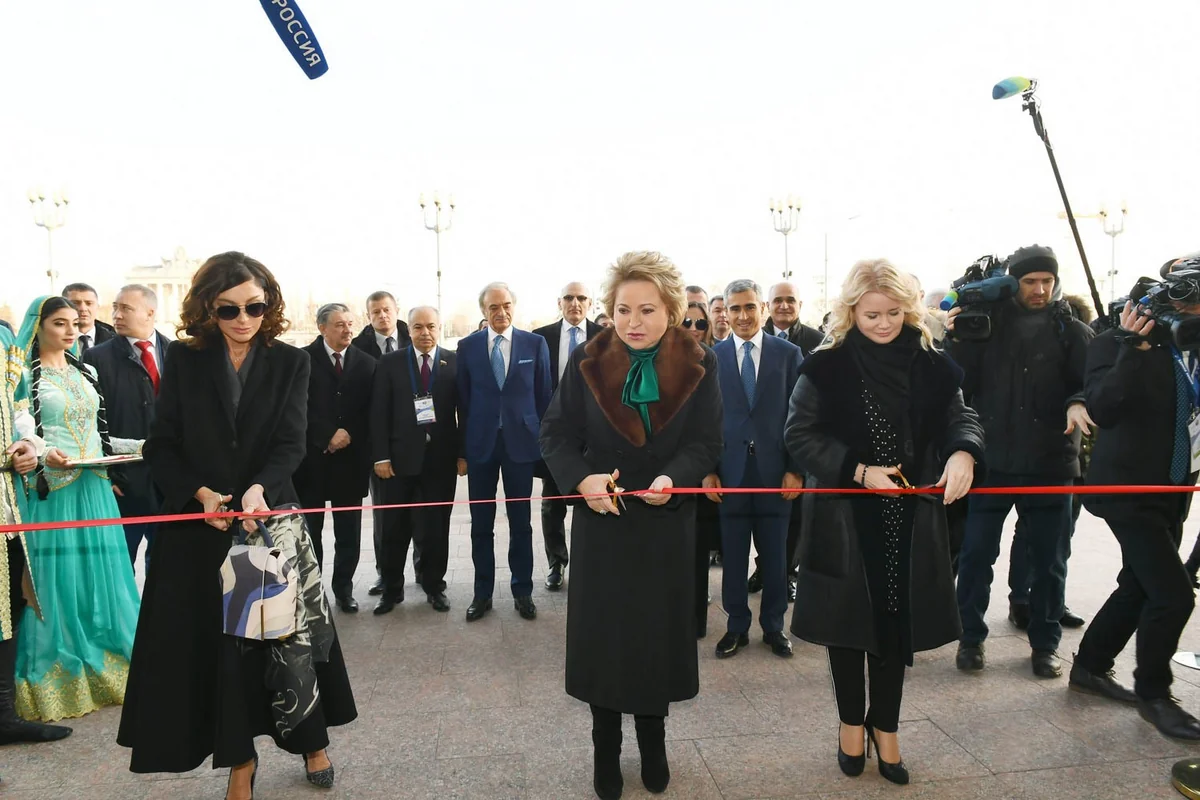 Первый вице-президент Мехрибан Алиева приняла участие на открытии павильона Азербайджан на ВДНХ в Москве