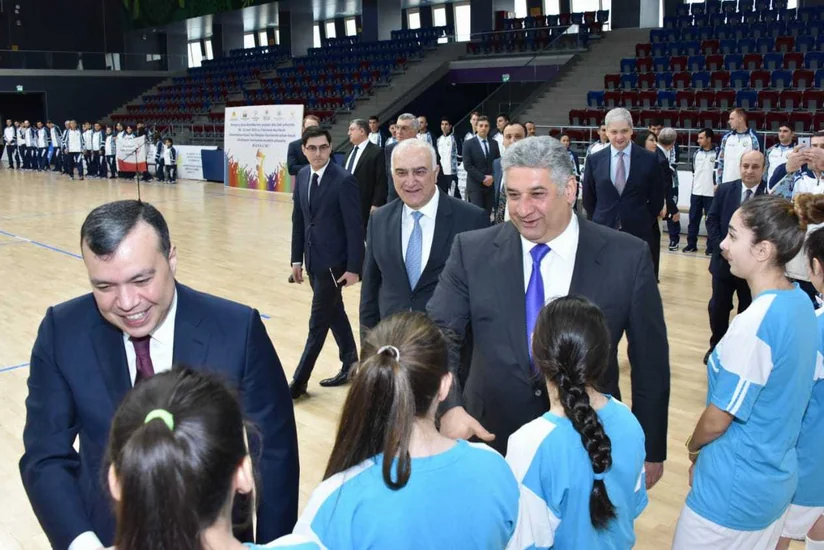 Azad Rəhimov və Sahil Babayev Ümumdünya Xüsusi Yay Olimpiya Oyunlarına hazırlaşan atletlərlə görüşüb