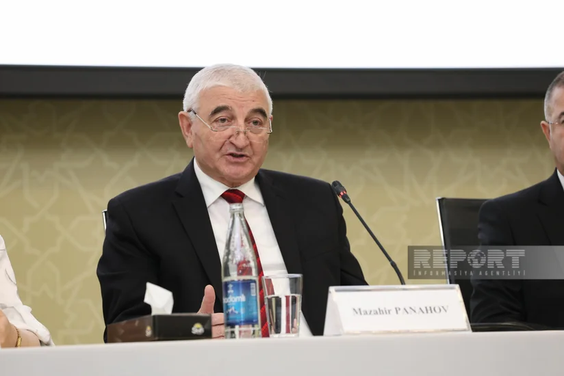 Məzahir Pənahov: Heç kim seçicini istəmədiyi bir şeyi görməyə məcbur edə bilməz