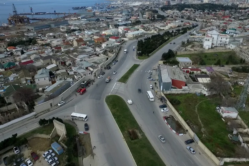 Bakının 5 yerində yerüstü və yeraltı piyada keçidləri inşa edilir