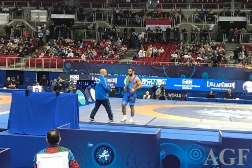 Azərbaycan güləşçisi karyerasında ilk dəfə dünya çempionatının finalına yüksəlib