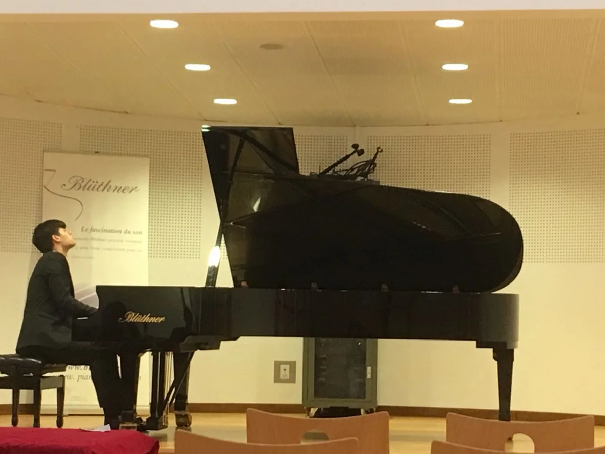 İsveçrədə Beynəlxalq Pianoçular Müsabiqəsi keçirilib