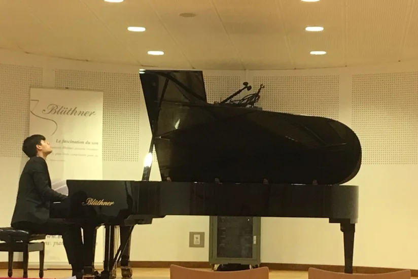 İsveçrədə Beynəlxalq Pianoçular Müsabiqəsi keçirilib