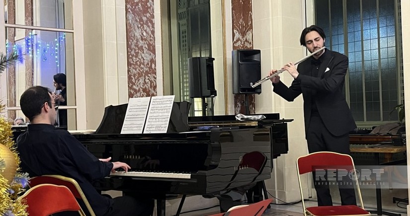 Azerbaijani flute player receives international award in Paris