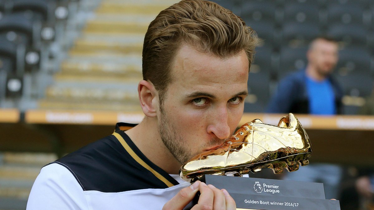 Harri Keyn “Qızıl buts” uğrunda mübarizəyə liderlik edir - SİYAHI