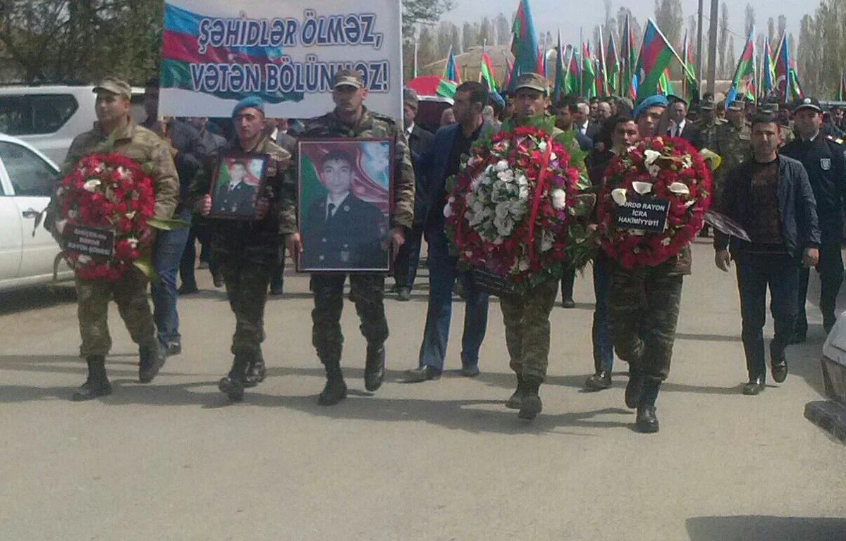 Azərbaycan ordusunun şəhid olan hərbçiləri dəfn edilib - FOTO - YENİLƏNİB