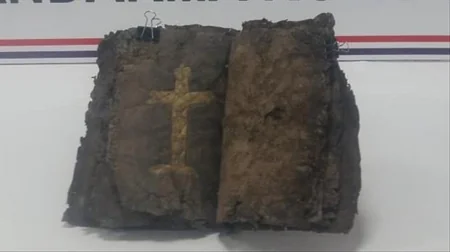 VIII əsrə aid İncilin Türkiyədən çıxarılmasının qarşısı alınıb