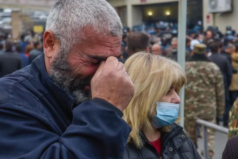 Paşinyan itkin düşən erməni hərbçilərinin valideynləri ilə görüşmədi