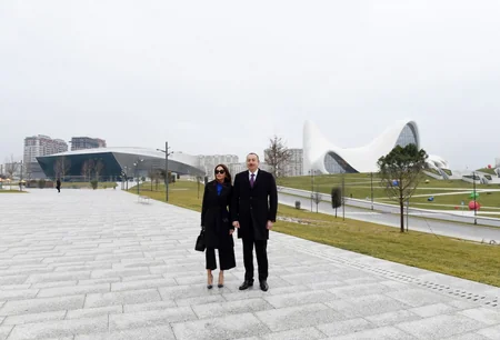 Prezident İlham Əliyev Bakıda yeni salınmış parkın açılışında iştirak edib - YENİLƏNİB