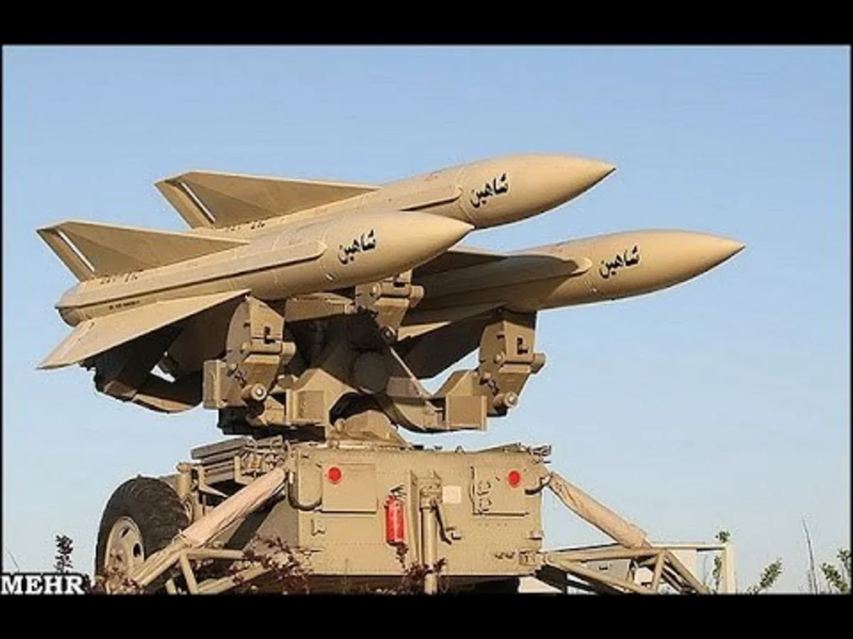 İranda pilotsuz uçuş aparatı vurulub