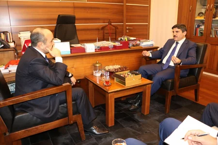 Əli Həsənov: Azərbaycan Türkiyənin qarşılaşa biləcəyi bütün çətinliklərin aradan qaldırılmasına dəstək verməyə hazırdır