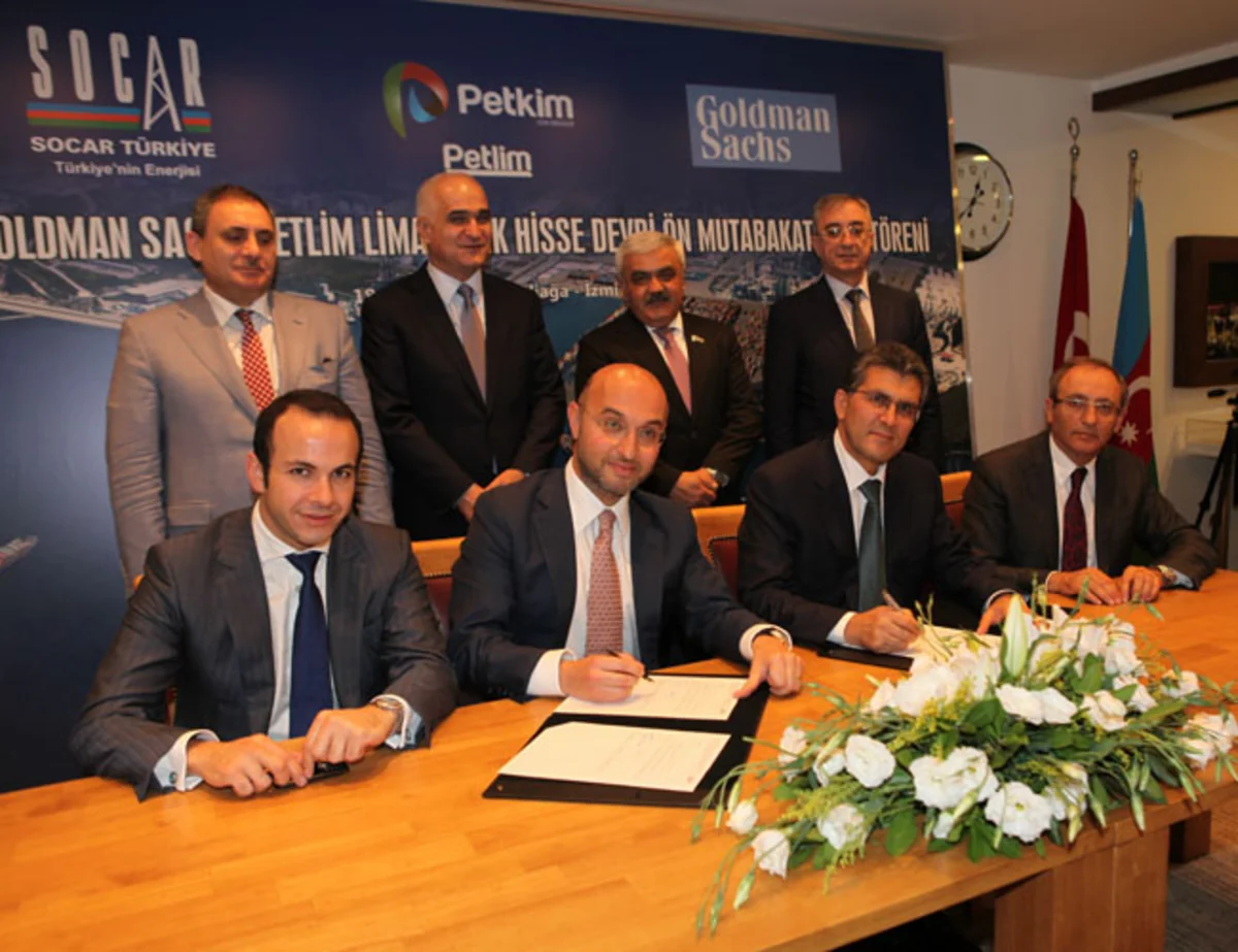 Goldman Sachs ​SOCAR-ın Türkiyədəki limanında pay alıb