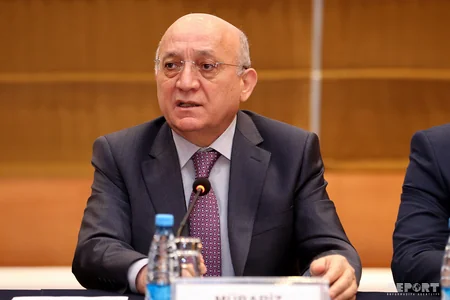 Heydər Əliyev və milli-mənəvi dəyərlər mövzusunda konfrans keçirilib
