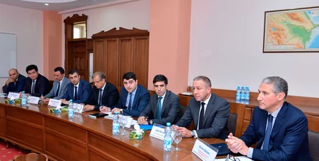 Bakı Mühəndislik Universiteti Himayəçilər Şurasının ilk iclası keçirilib