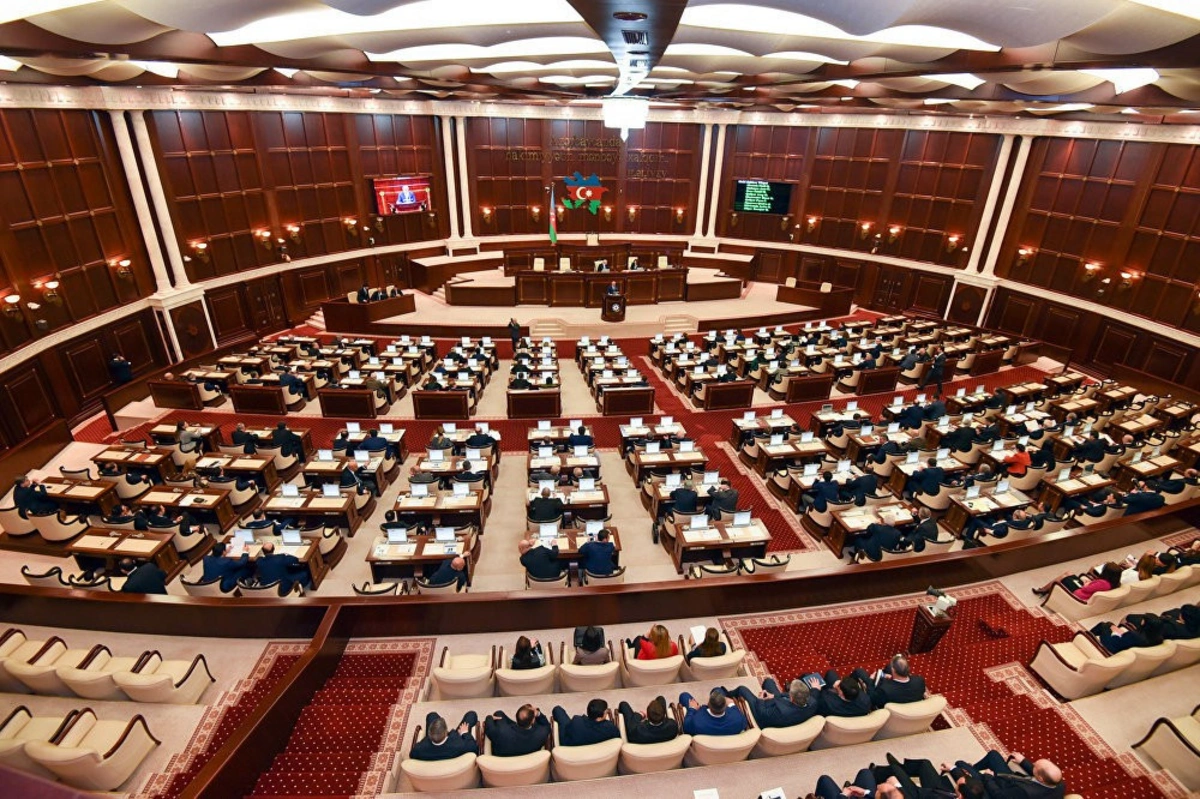 Azərbaycanda parlament partiyalarının sayı 11-ə çatıb