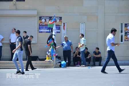 Qarabağın qara bazar dərdi - FOTOREPORTAJ