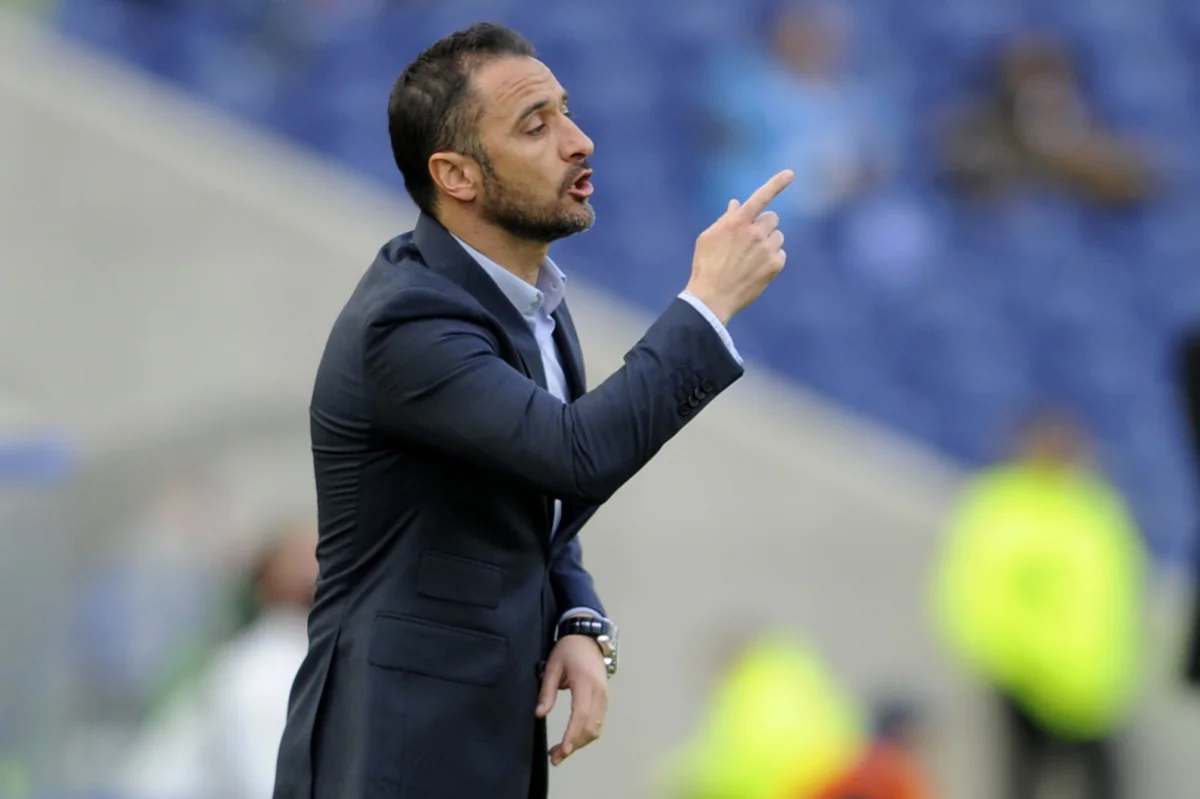 Экс-тренер «Фенербахче» возглавил «Коринтианс»