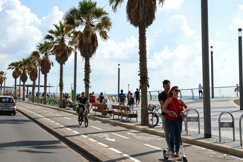 Israel hopes to fully reopen tourism by summer 2021