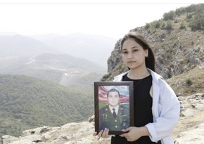 Polşada yaşayan şəhid övladı Şuşada atasının ruhunu yad edib