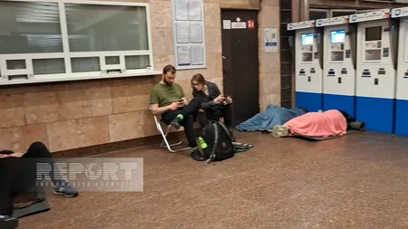 Kyiv suffers massive air attack, people spend night in metro