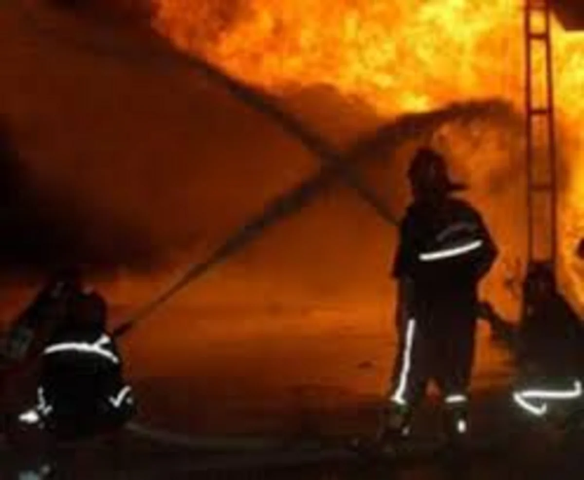 Şəmkir rayonunda mağaza yanıb