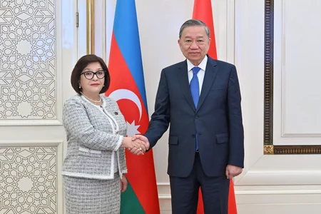 Sahibə Qafarova vyetnamlı həmkarını Azərbaycana səfərə dəvət edib