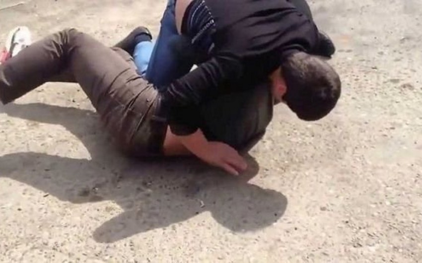 Cəlilabadda qardaş qardaşı döyüb