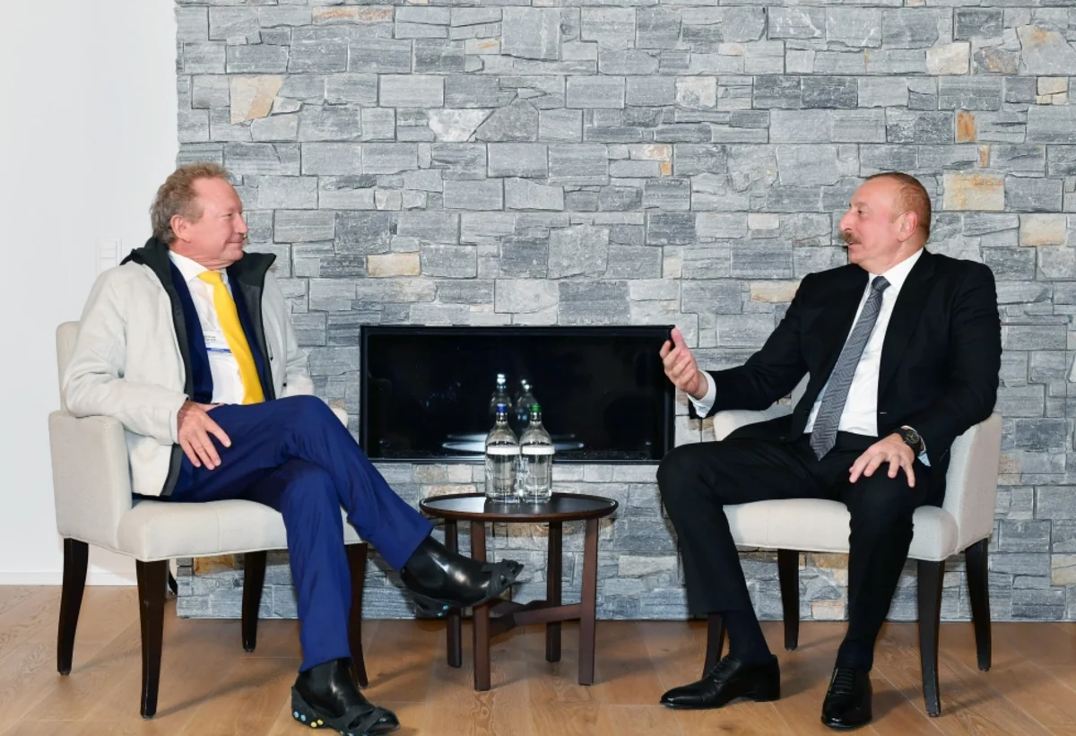 Prezident İlham Əliyev Davosda “Fortescue Future Industries” şirkətinin sədri ilə görüşüb - YENİLƏNİB