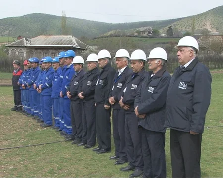 Oğuz rayonunun Qarabulaq kəndinə ilk dəfə qaz verilib