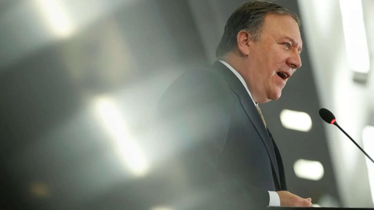 Директор ЦРУ: Wikileaks использовалась со стороны России