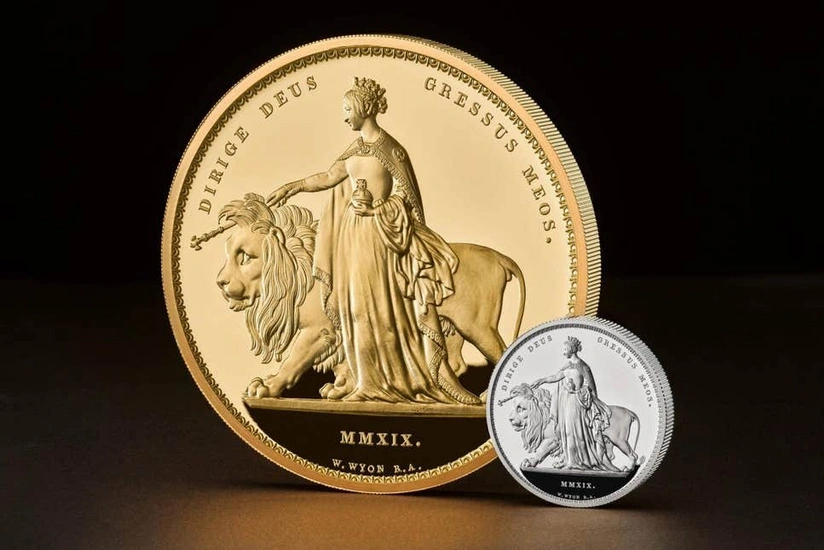 UK: Biggest-ever coin produced by Royal Mint