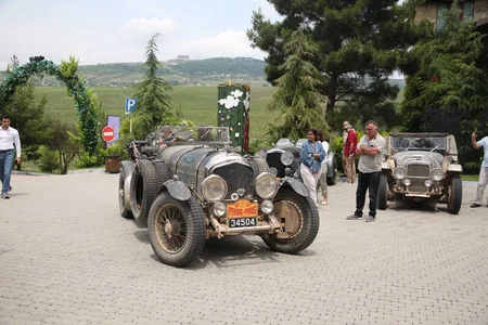 “Pekin-Paris” ralli iştirakçıları Şamaxıdan yürüşə davam ediblər