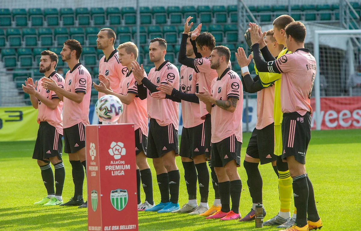 Estoniyada futbolçu 13-cü saniyədə əvəzləndi