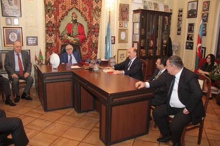 Xalq yazıçısı Anara Prezidentin Fəxri diplomu təqdim edilib