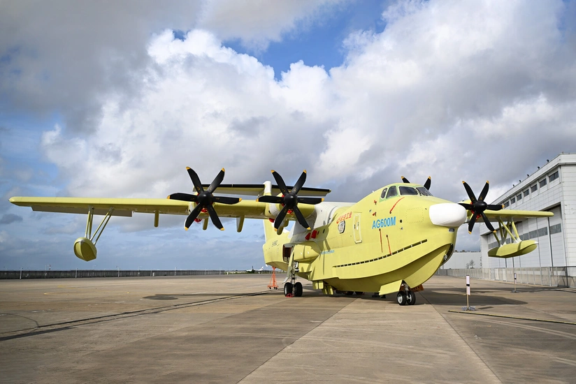 Крупнейший в мире самолет-амфибия поступил в серийное производство
