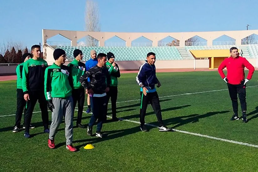 Naxçıvanda futbol hakimləri üçün təlim-məşq toplanışı keçirilir