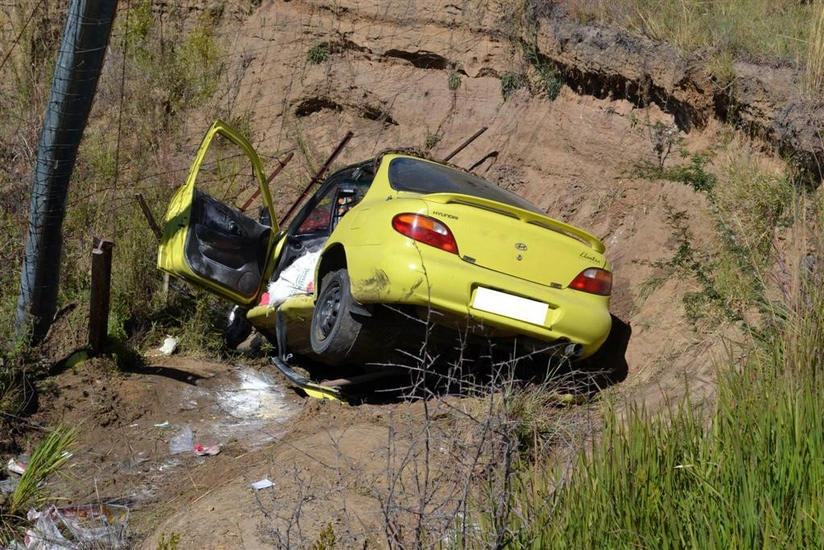 Masallıda avtomobil kanala aşdı, sürücü öldü