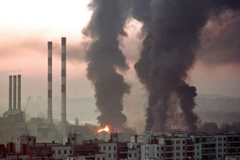 ABŞ İraqda İŞİD-in ələ keçirdiyi neft anbarını məhv edib