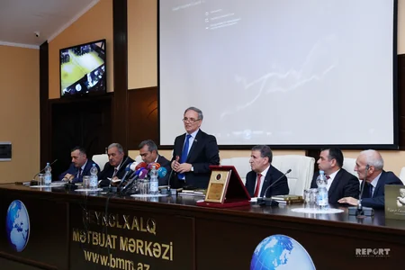 “Kaspi” mükafatı və “Hüseyn Cavid. Vətənə qayıdış” yazı müsabiqəsi qaliblərinin mükafatlandırılması mərasimi keçirilib