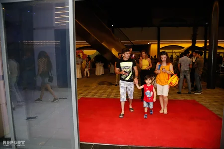 CinemaPlus Amburanda açıq havada yay mövsümünün təntənəli açılışı keçirilib - FOTO