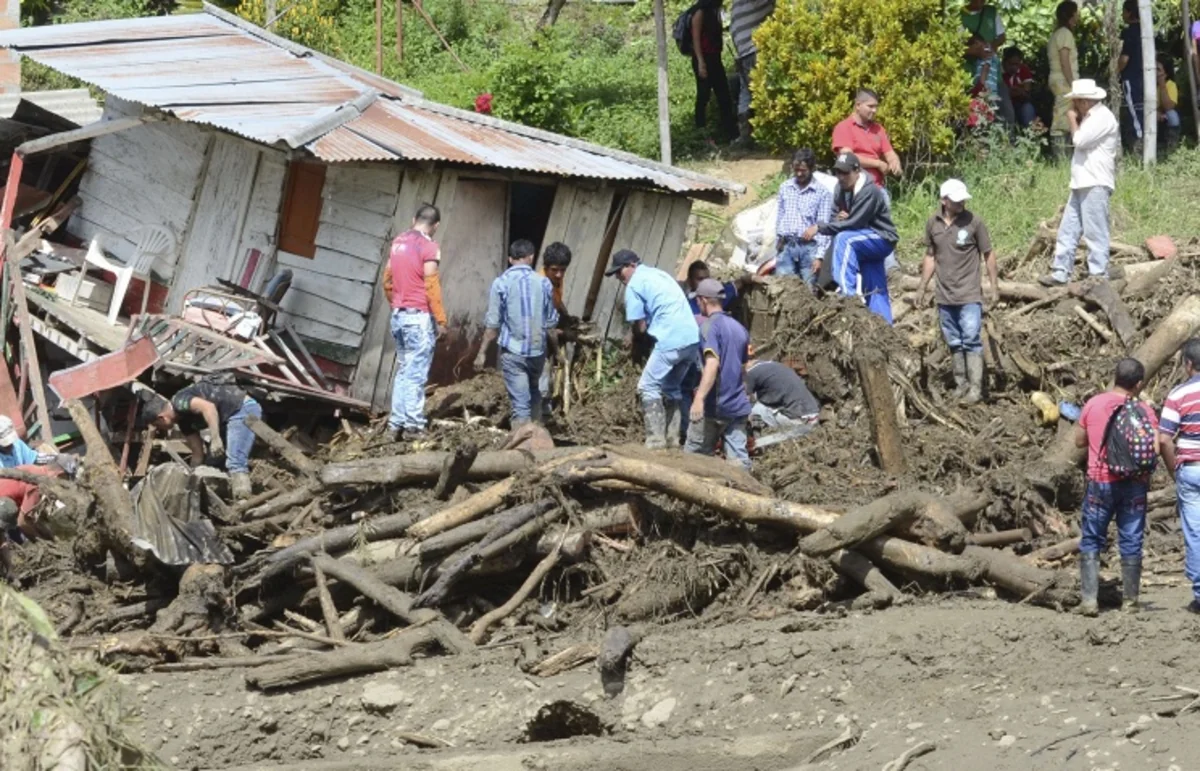 Colombia: 61 dead, dozens missing in landslide