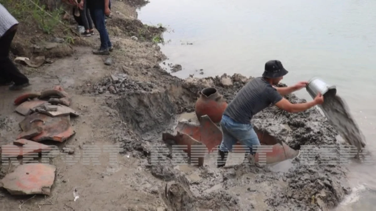 Kür sahilində antik dövrə aid küp qəbirlər aşkarlanıb