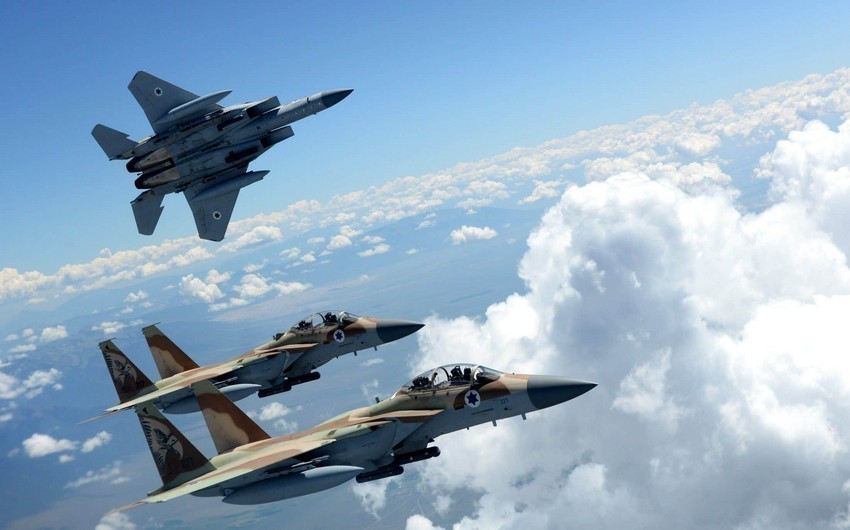 Israeli Air Force hits armed terrorists near IDF troops in southern Gaza